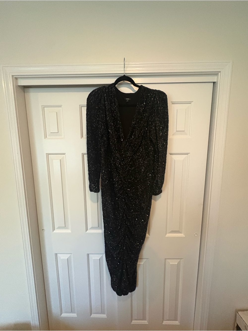 Express Black Sequin Draped Long-Sleeve Cocktail Dress